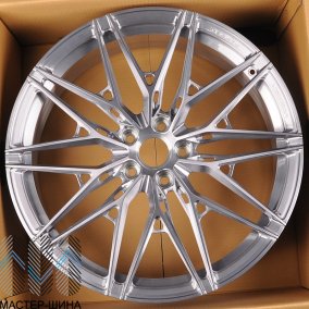 KoKo Kuture 128 8.5x21/5x114.3 D67.1 ET40 Brusched Grey