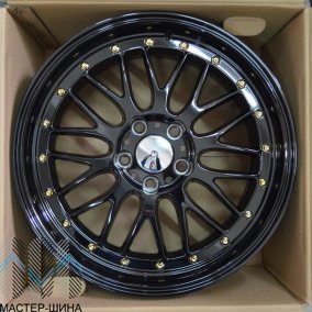Makstton GOTHIC 002 8.0x18/5x112 D66.6 ET35 BLACK WITH GOLDEN RIVETS