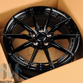 KoKo Kuture FF586 8.0x18/5x114.3 D73.1 ET38 Full Gloss Black