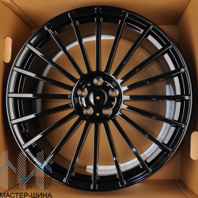 KoKo Kuture 013 11.5x22/5x112 D66.56 ET40 Gloss Black