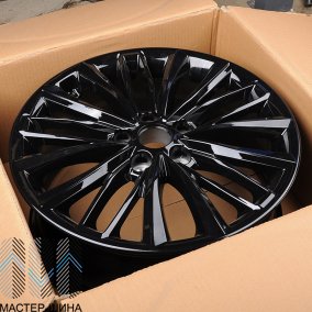 KoKo Kuture 0171 8.0x19/5x114.3 D67.1 ET45 Gloss Black