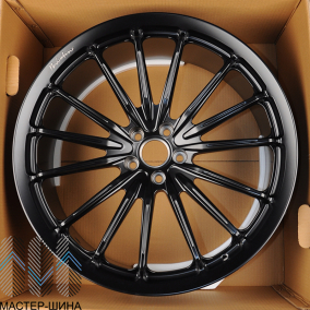 KoKo Kuture 021 10.0x22/5x112 D66.6 ET32 Matt Black